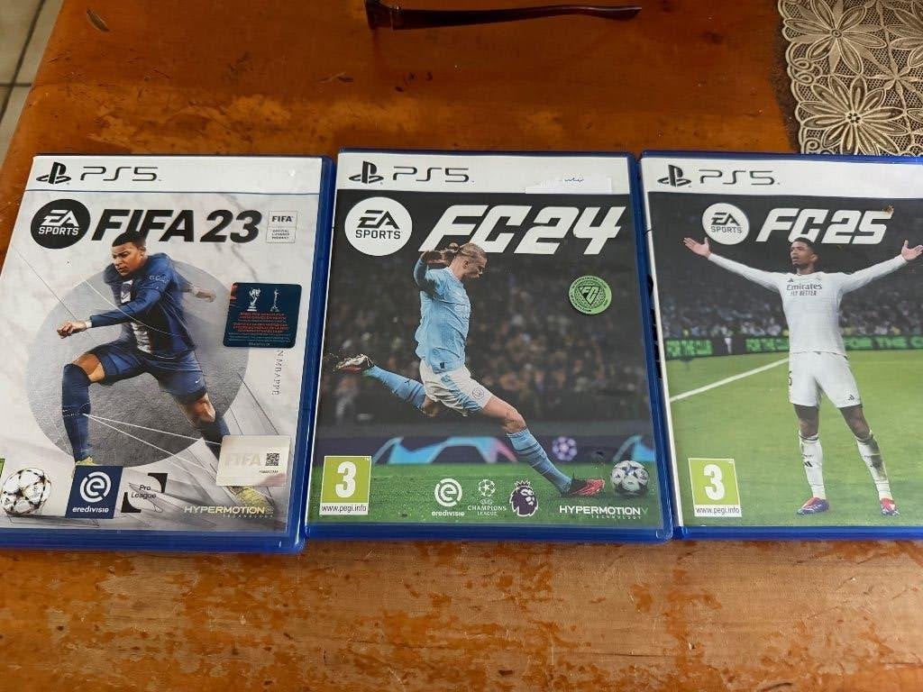 Fifa23 +FC24+FC25, Games en Spelcomputers, 3 spelers of meer, Ophalen of Verzenden, Zo goed als nieuw, Sport