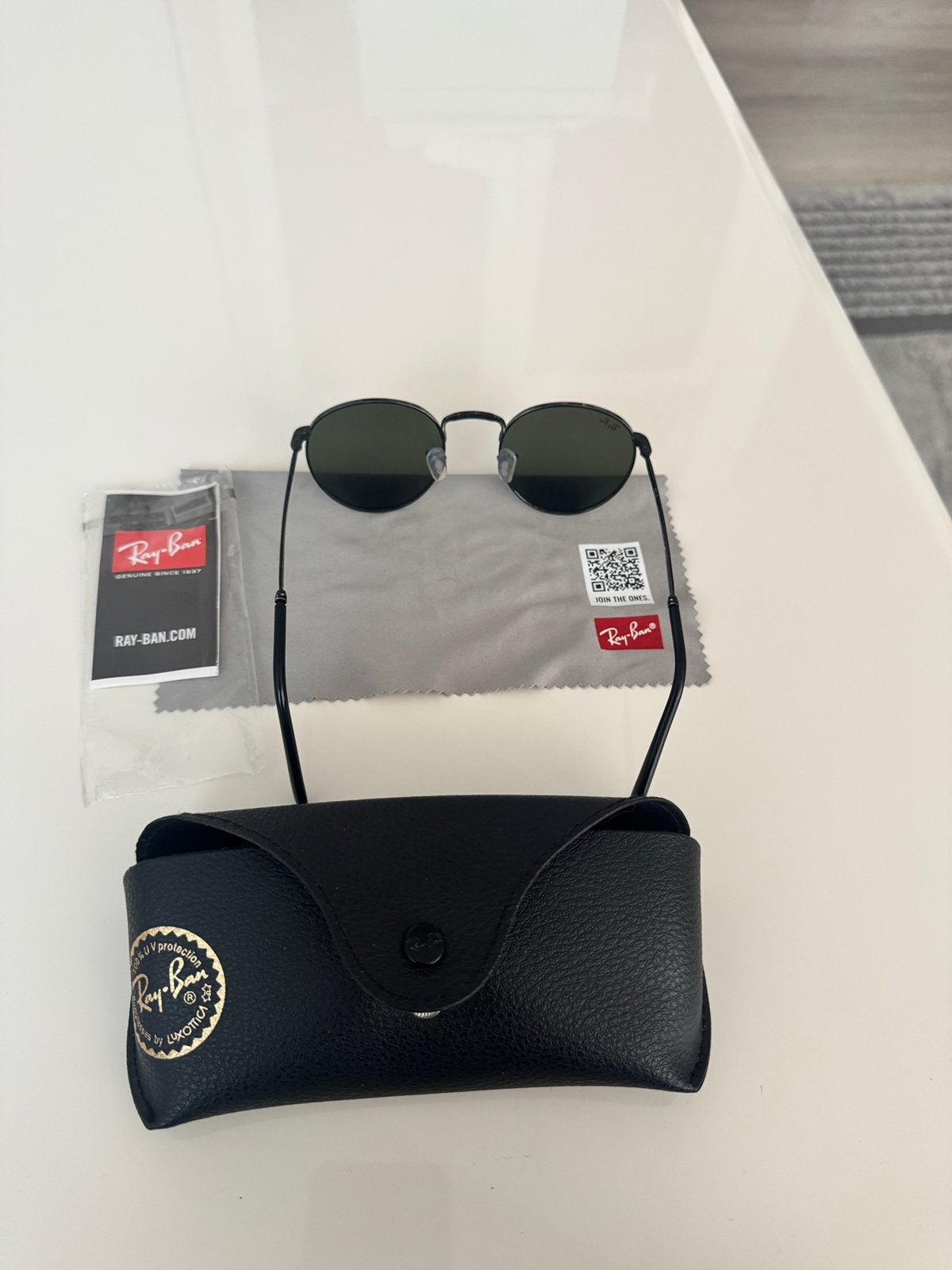 Lunettes de soleil rondes en métal Ray-Ban — Ensemblecomplet, Comme neuf, Enlèvement, Ray-Ban, Lunettes de soleil