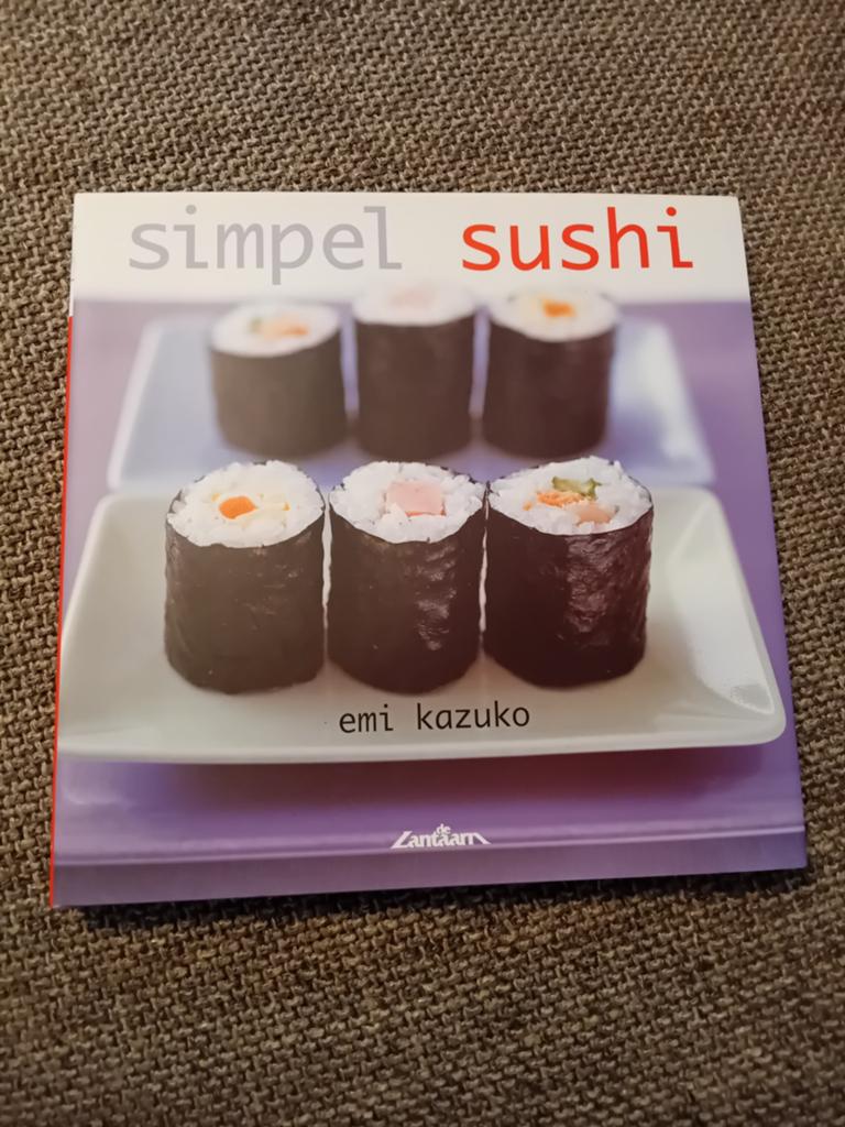 Simpel Sushi, Boeken, Kookboeken, Ophalen of Verzenden, Gelezen, Emi Kazuko