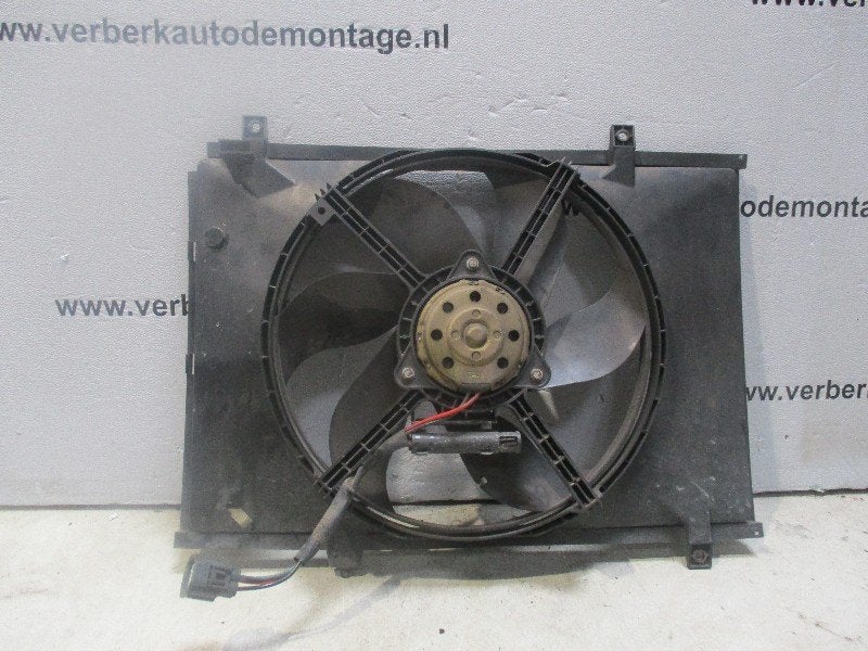 KOELVENTILATORMOTOR Volvo S40 (VS) (01-1995/12-2004), Gebruikt, Info@volvocars.com, Volvo, Volvo Car Germany GmbH