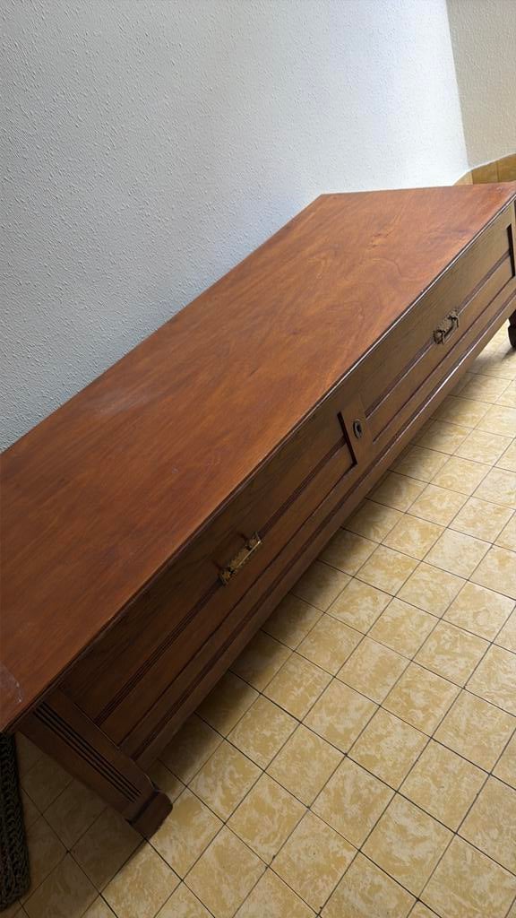 Table salon, Ophalen, Zo goed als nieuw