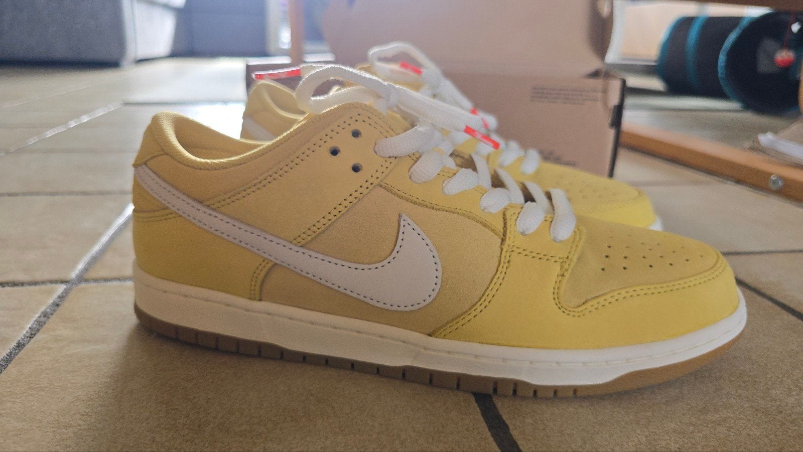 Nike sb dunk low pro iso 44.5, Ophalen of Verzenden, Nieuw, Nike, Sneakers