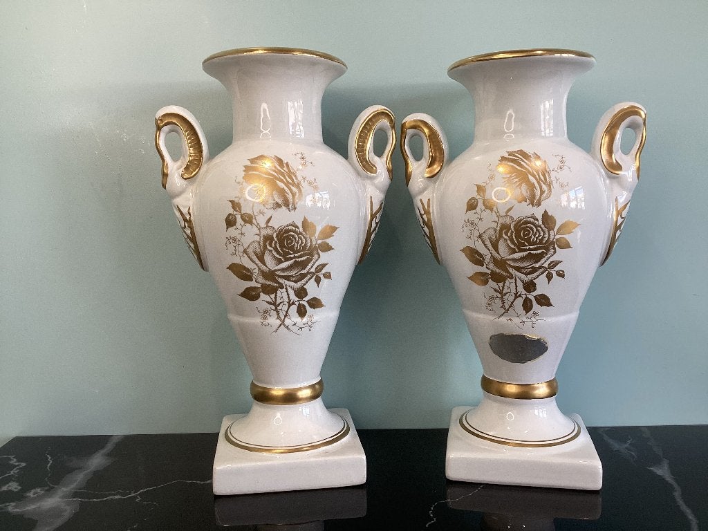 Paire de vases en porcelaine. 007/AE., Antiquités & Art, Enlèvement