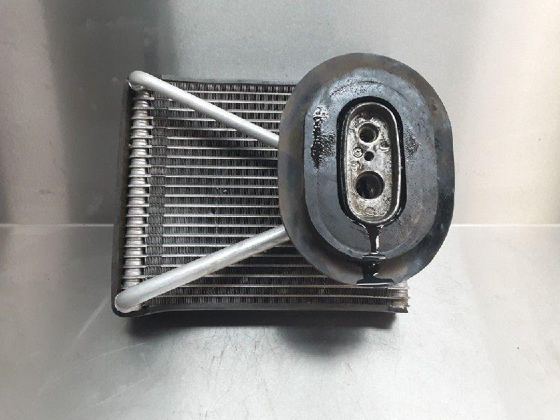 KACHELRADIATEUR Nissan X-Trail (T30) (|XTRAIL|), Gebruikt, Nissan
