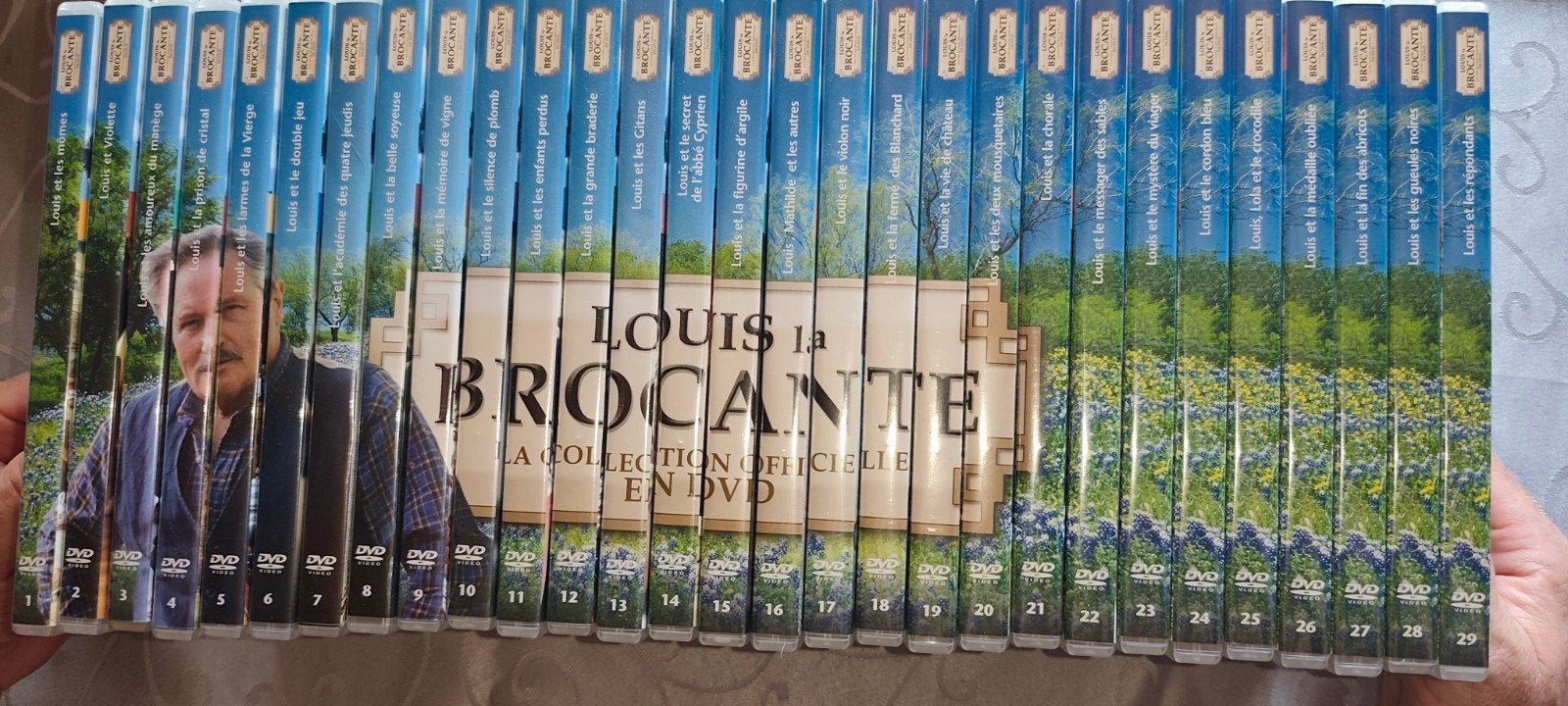 Complete collectie van 29 Louis la Flea Market-dvd's, Ophalen