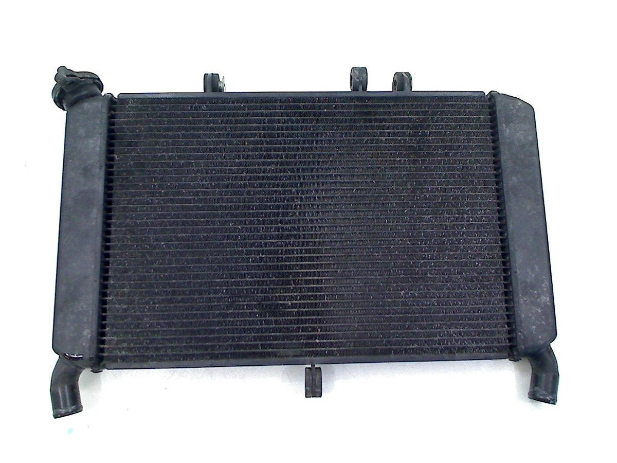 RADIATEUR Yamaha MT 09 2014-2017 (01-2014/12-2017), Yamaha Motor Europe N.V., Gebruikt, Customersupport@yamaha-motor.co.uk, Koolhovenlaan 101
1119 NC  Schiphol-Rijk, NL