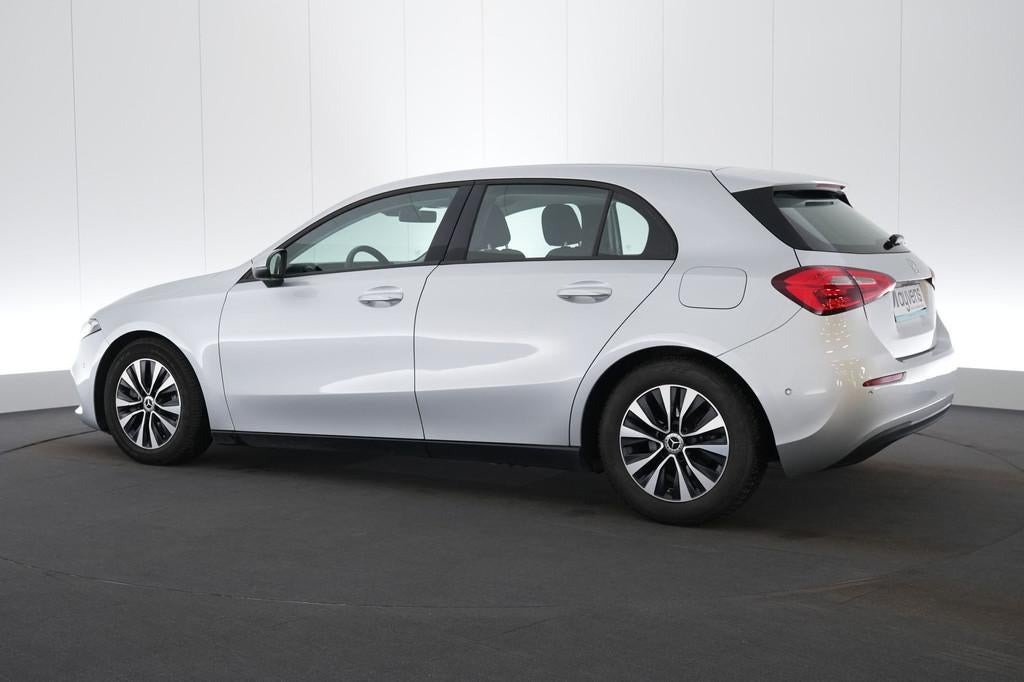 (2AJY692) MERCEDES-BENZ A, USB, Stof, Gebruikt, Bedrijf