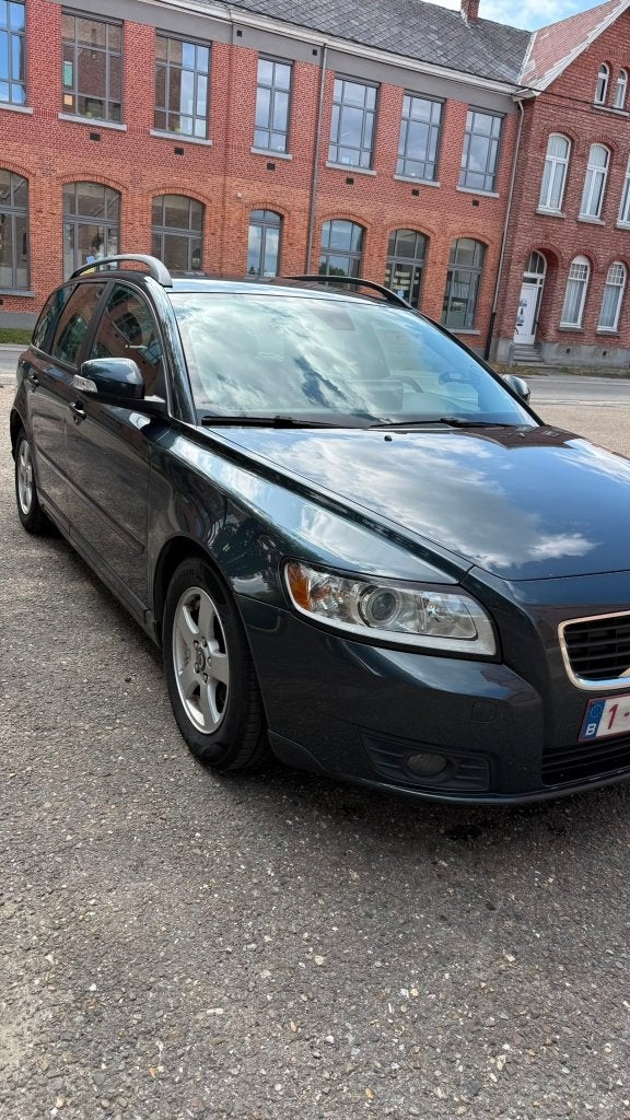 Volvo V50 1.6D [EXPORT], Voorwielaandrijving, Euro 5, Zwart, 4 cilinders