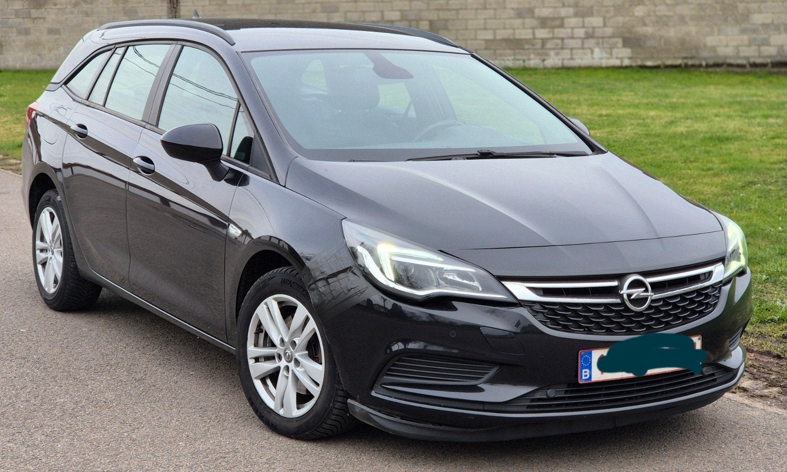Opel astra 16cdti new mod 190mkm gps clima Cruise 4900€, Auto's, Opel, Euro 6, 1600 cc, Bluetooth, 5 deurs