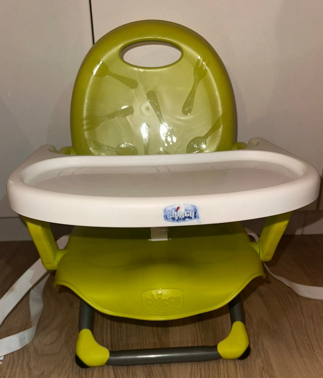 Rehausseur de chaise bébé Chicco Pocket Snack pliable, Enlèvement, Utilisé