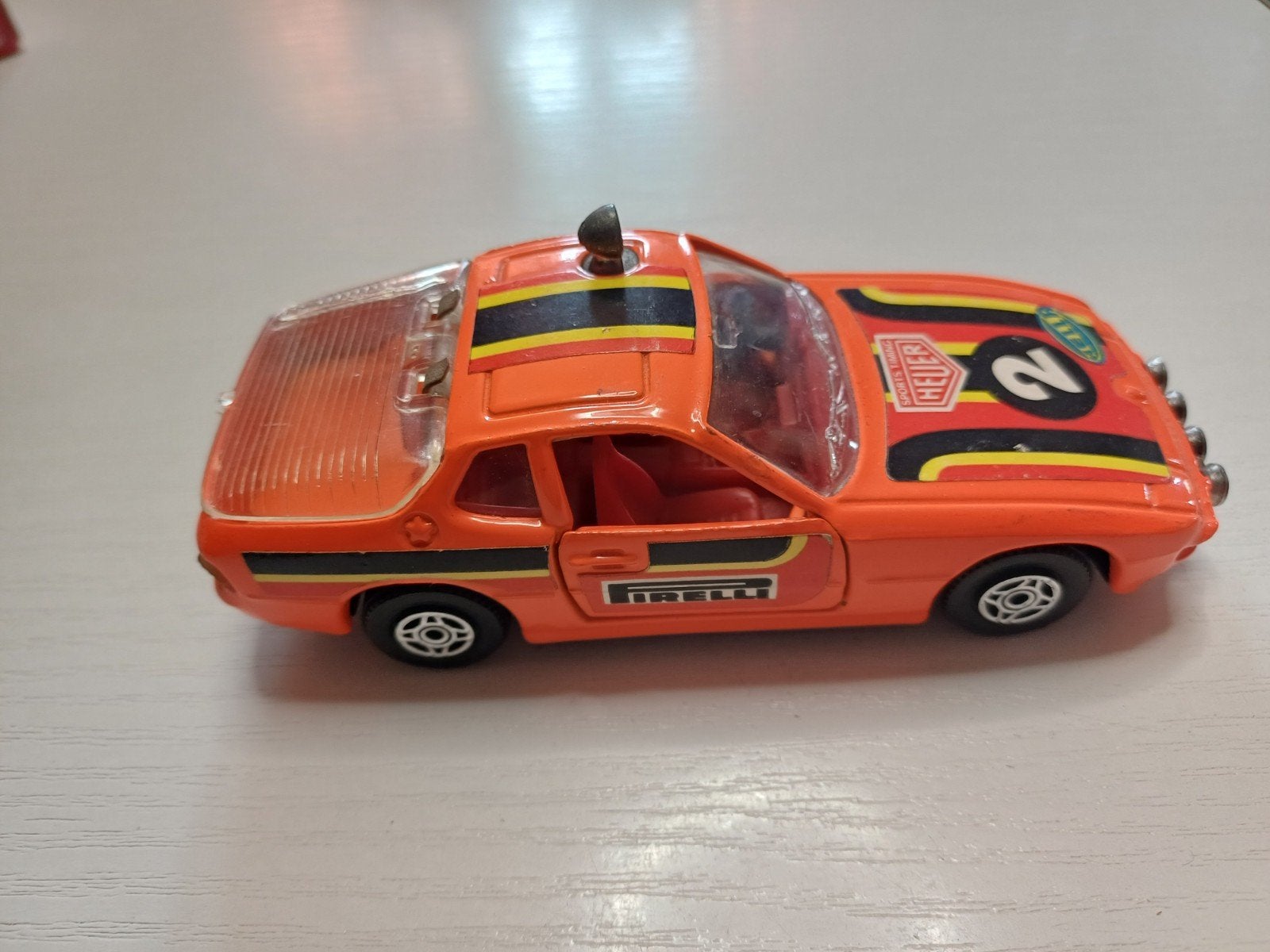 model auto Gorgi Porsche 924 rally, Ophalen, Auto