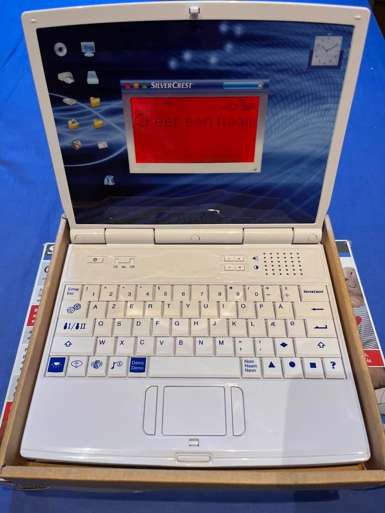 Kinder laptop., Ophalen