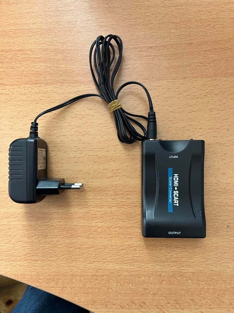 Convertisseur HDMI vers SCART (Péritel) - État Neuf, Enlèvement ou Envoi