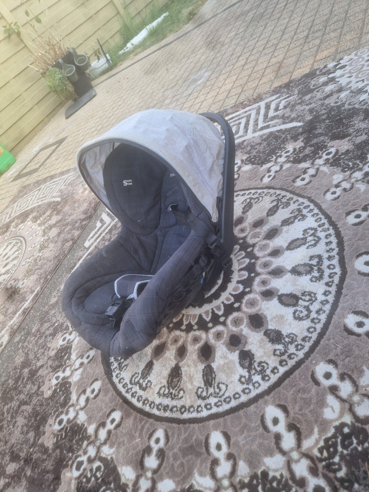 Maxi cosi, Ophalen