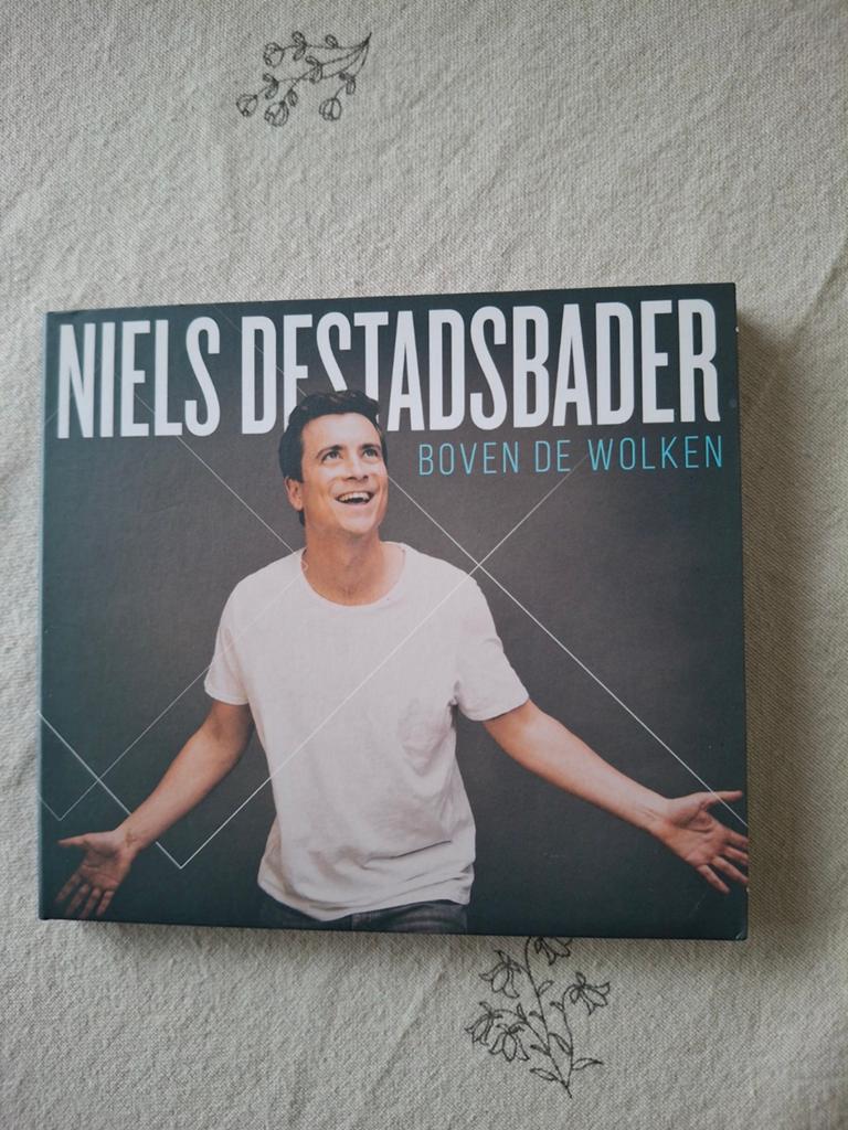 Cd niels destadsbader boven de wolken, Ophalen of Verzenden