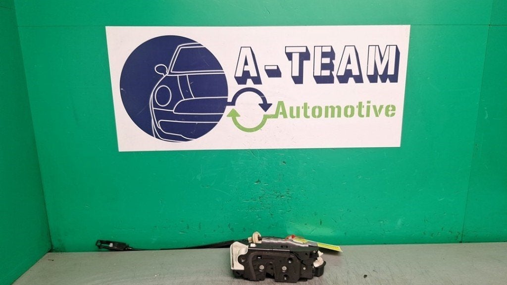 SERRURE DE PORTE RODS AVANT DROIT Volkswagen Golf VI (5K1), Volkswagen, Volkswagen AG, Utilisé, Kundenbetreuung@volkswagen.de