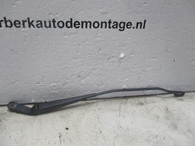 RUITENWISSERARM RECHTS VOOR Vento (1H2) (1h1-955410b), Berliner Ring 2 38440 Wolfsburg, DE, Enlèvement ou Envoi, Volkswagen, Volkswagen AG
