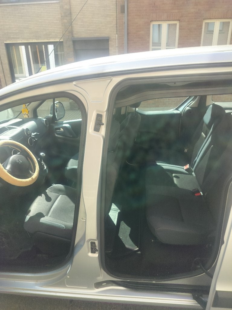 Peugeot partner, Voorwielaandrijving, Euro 5, Stof, Zwart