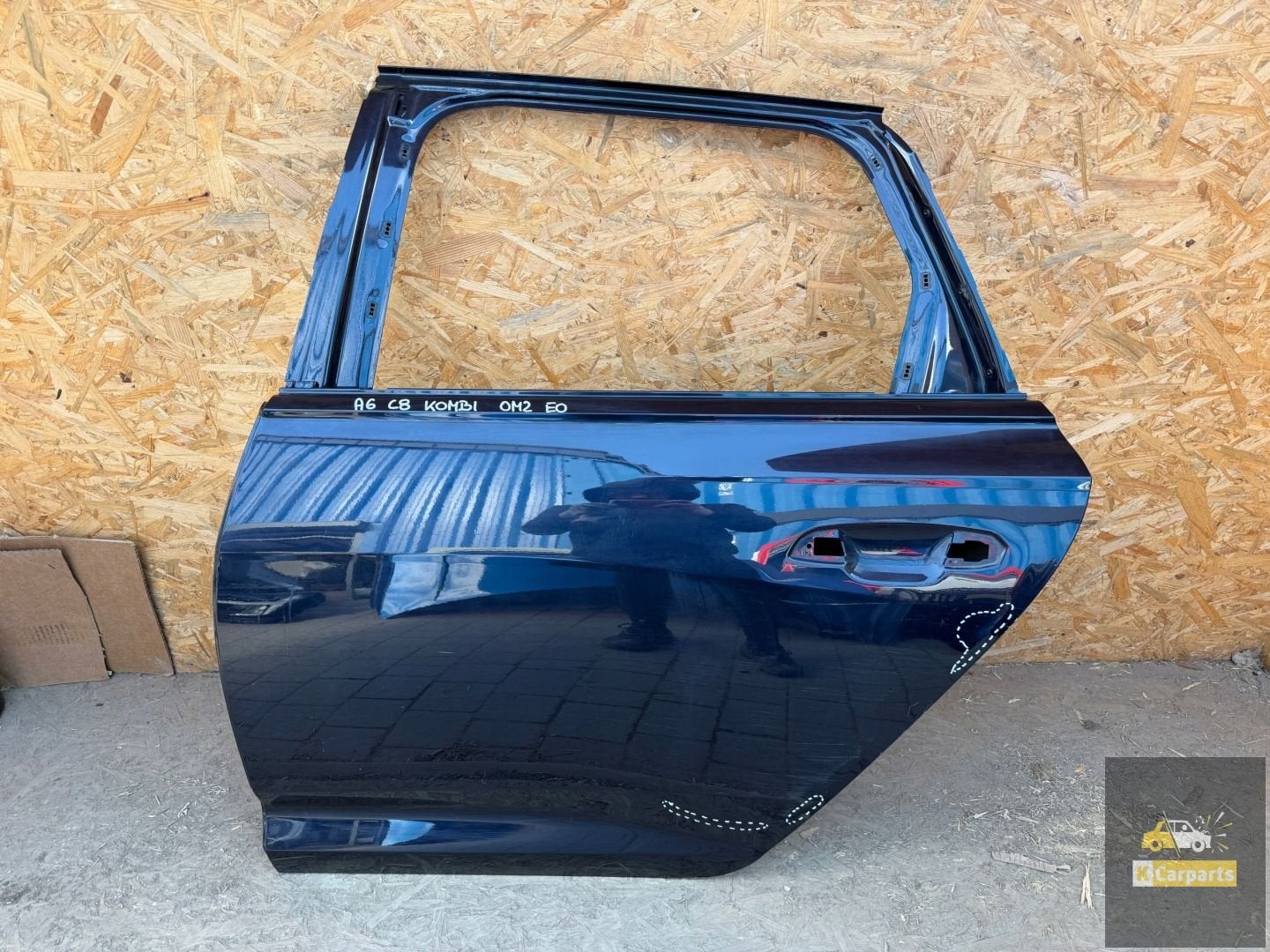 Audi A6 C8 4K stationwagon linker achterdeur, Gebruikt, Deur, AUDI AG, Auto-Union-Strasse 1
85045  Ingolstadt, DE