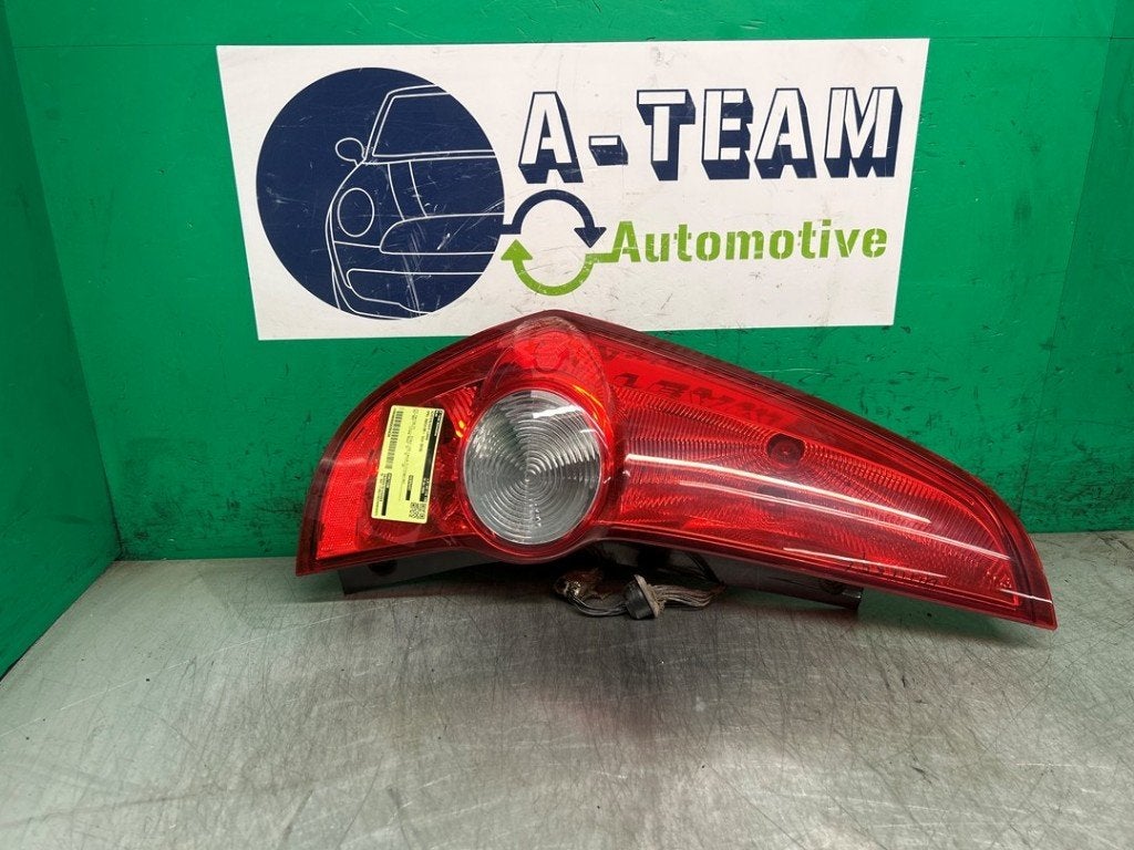 FEU ARRIÈRE GAUCHE Opel Agila (B) (|89071590|), Autos : Pièces & Accessoires, Opel, Opel Automobile GmbH, Utilisé, Kontakt-opel@opel.com