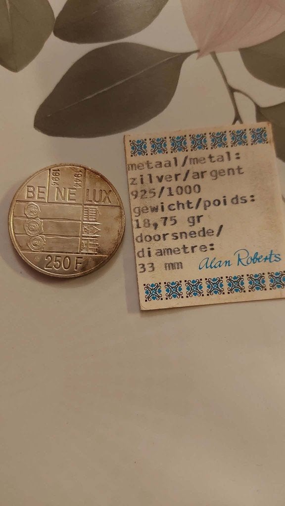 Belgische herdenkingsmunt van 250 frank uit 1994, Zilver, Ophalen of Verzenden, Losse munt, Zilver