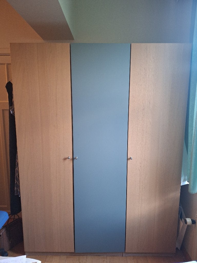 Armoire à portes battantes, Comme neuf, 100 à 150 cm, Enlèvement, Autres matériaux