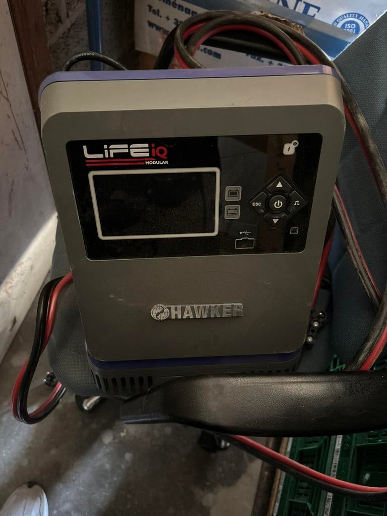 Chargeur de batterie modulaire Hawker TC1, Ophalen, Zo goed als nieuw