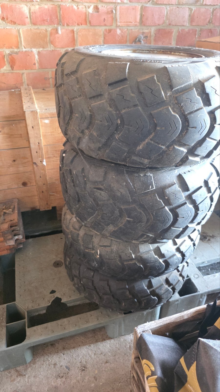 4 pneus quad AT22X-10-10