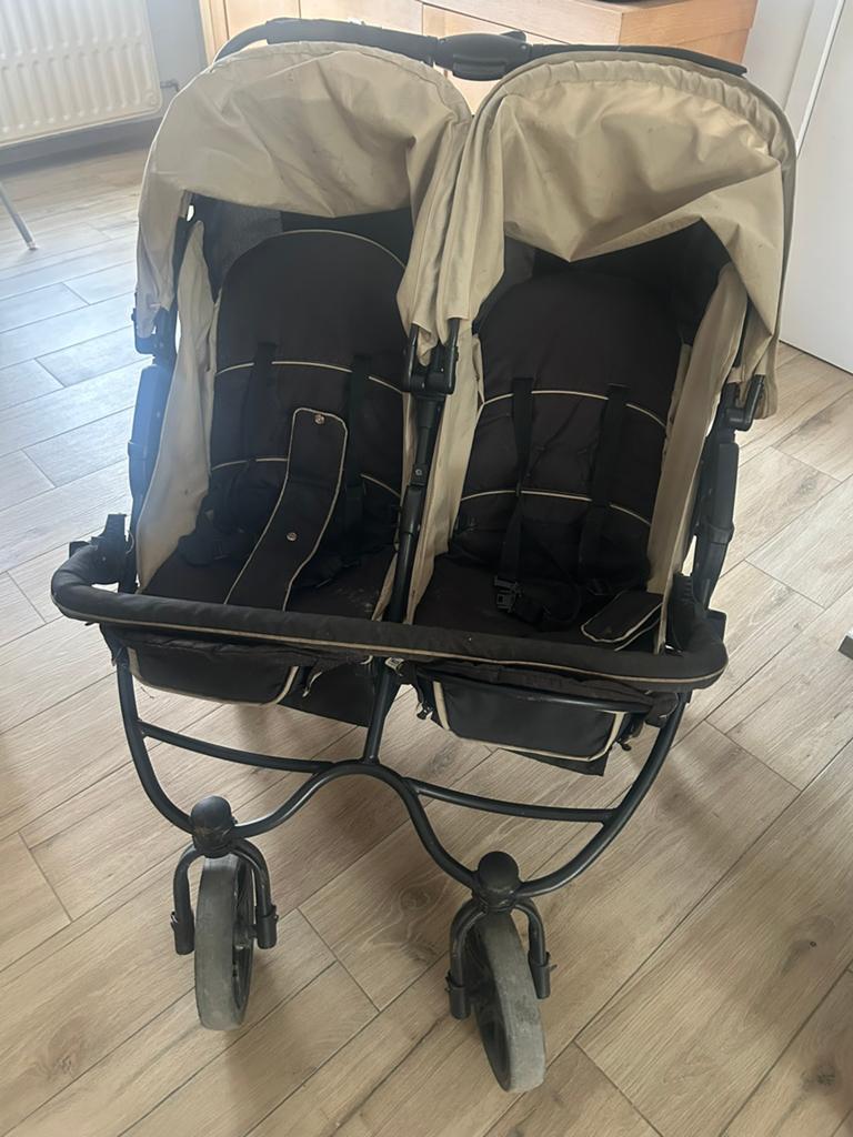 Tweelingbuggy, Ophalen, Gebruikt