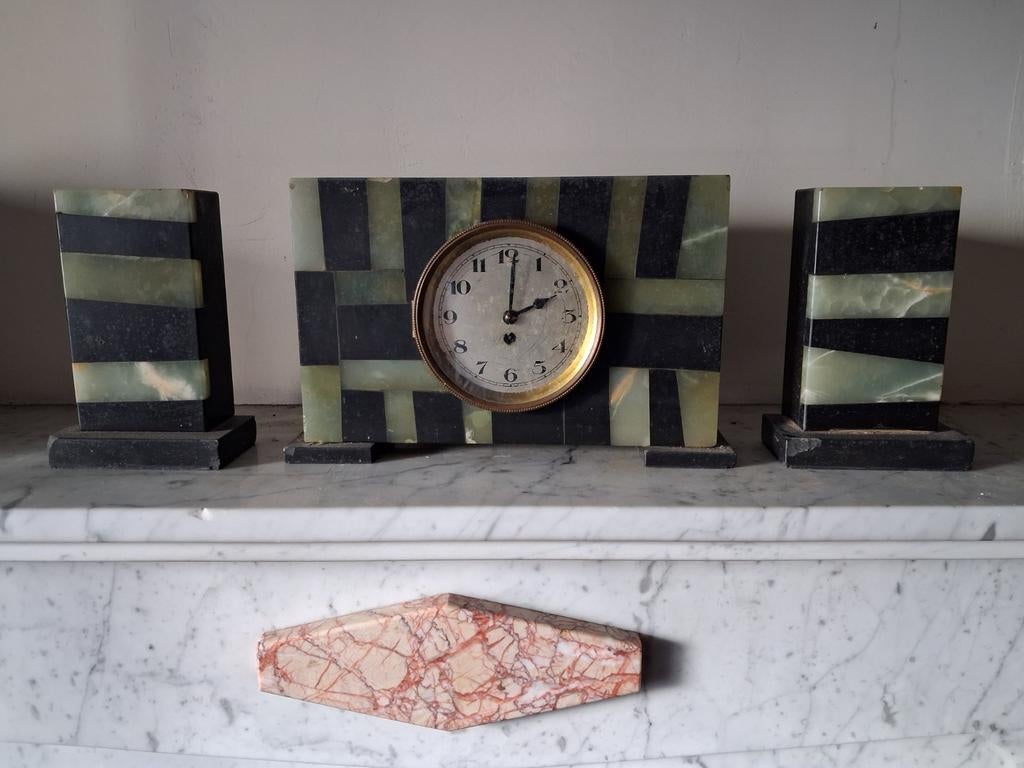 Art deco schouwklok, Ophalen