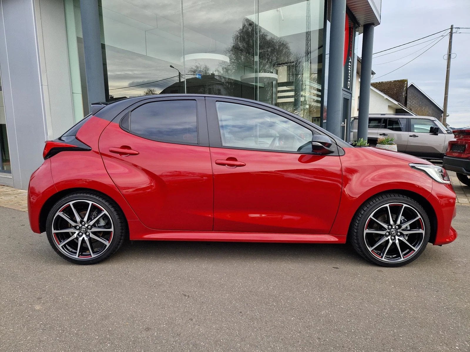 Toyota Yaris GR Sport (bj 2023, automaat), Automaat, Gebruikt, Euro 6, 450 kg