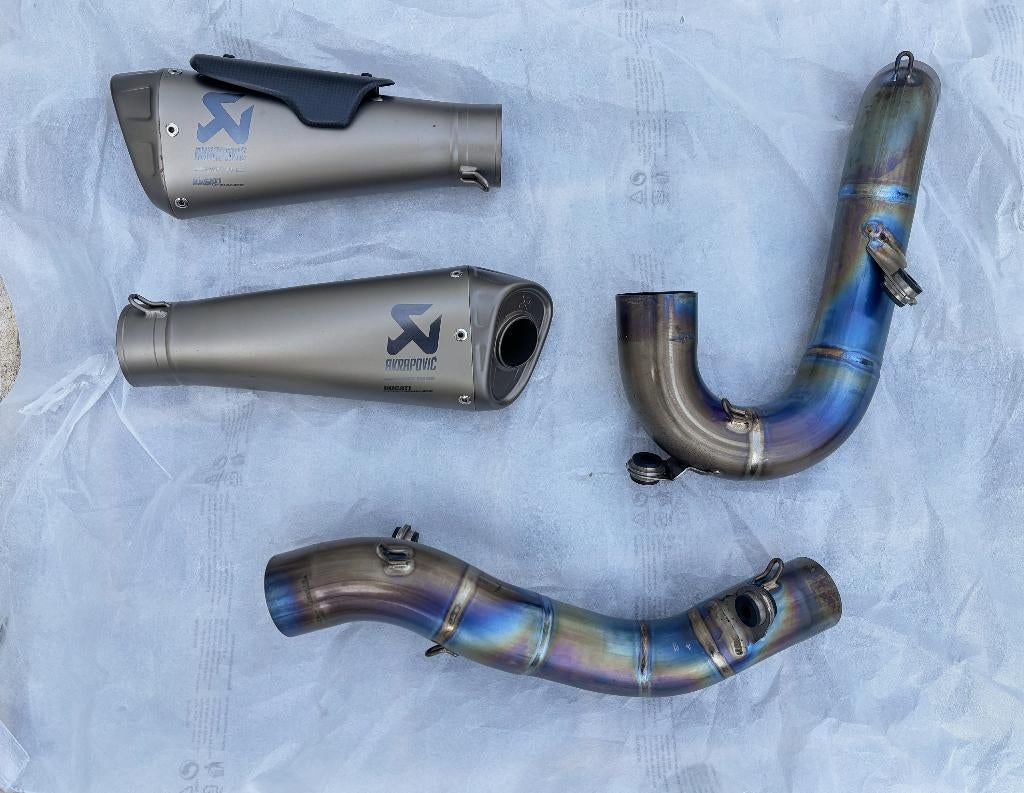 Echappement Akrapovic Ducati StreetFighter/Panigale V4, Motos, Enlèvement, Utilisé