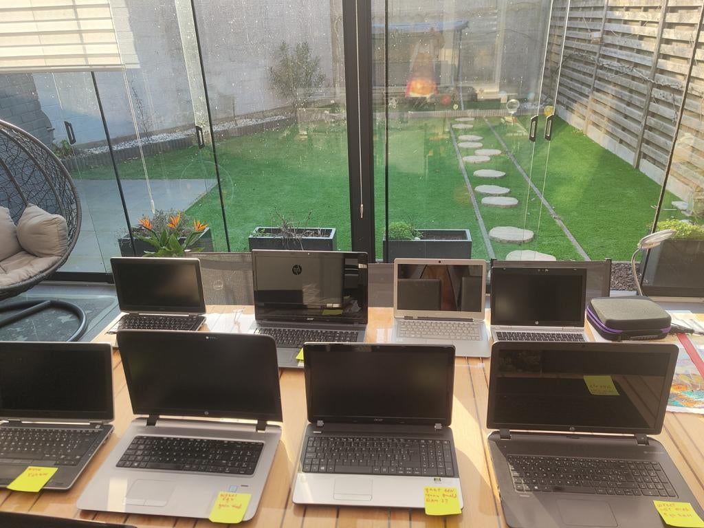 Lot 8 werkende laptops voor de reparatie / of onderdelen, Computers en Software, Ophalen of Verzenden
