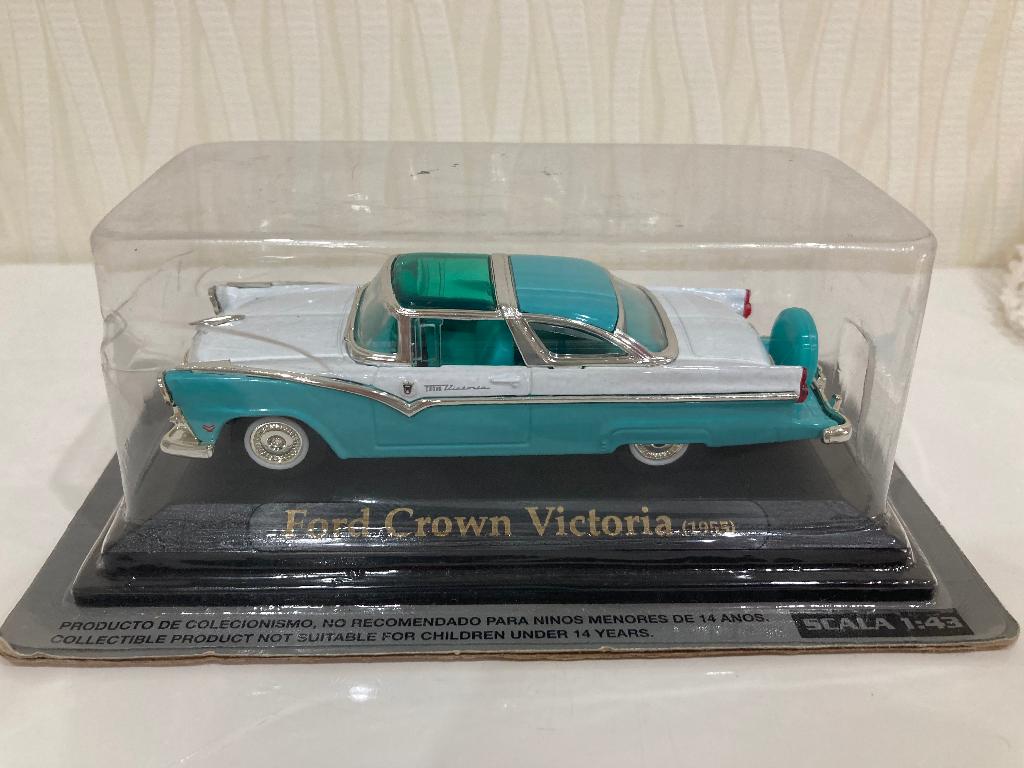 zolderopruiming: Modelauto schaal 1:43 in verpakking, Hobby en Vrije tijd, Ophalen of Verzenden, Zo goed als nieuw, Auto
