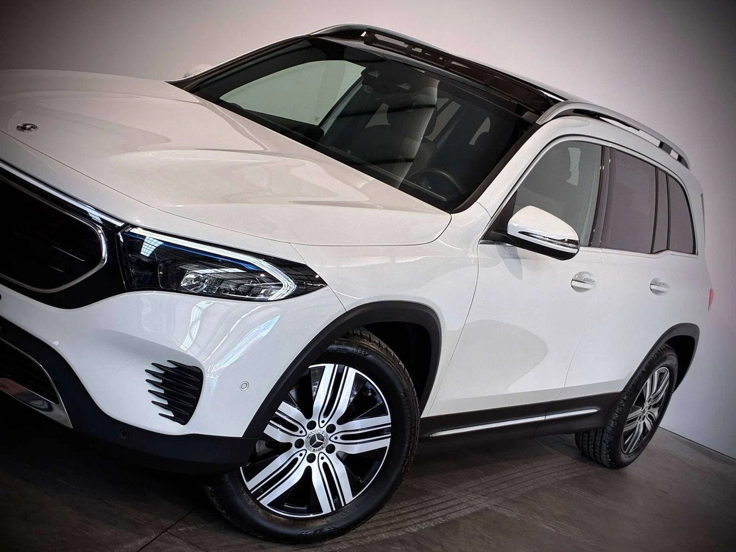 Mercedes-Benz EQB 250 66.5 kWh-1ERPRO-COCKPIT-T.O-HUB-GPS-CU, Autos, Cuir, Achat, Ordinateur de bord, EQB