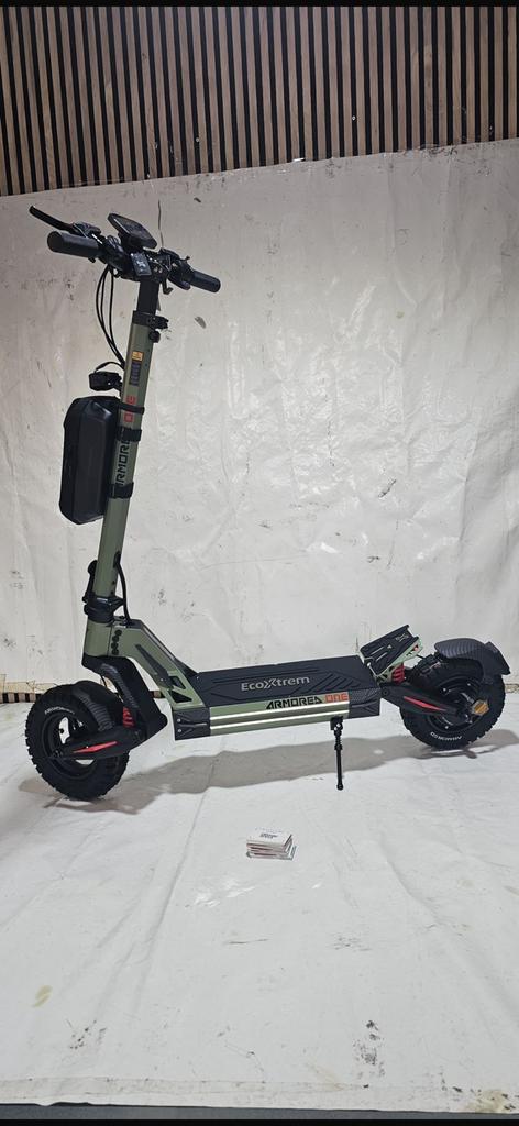 Trotinette électrique, Enlèvement ou Envoi, Comme neuf