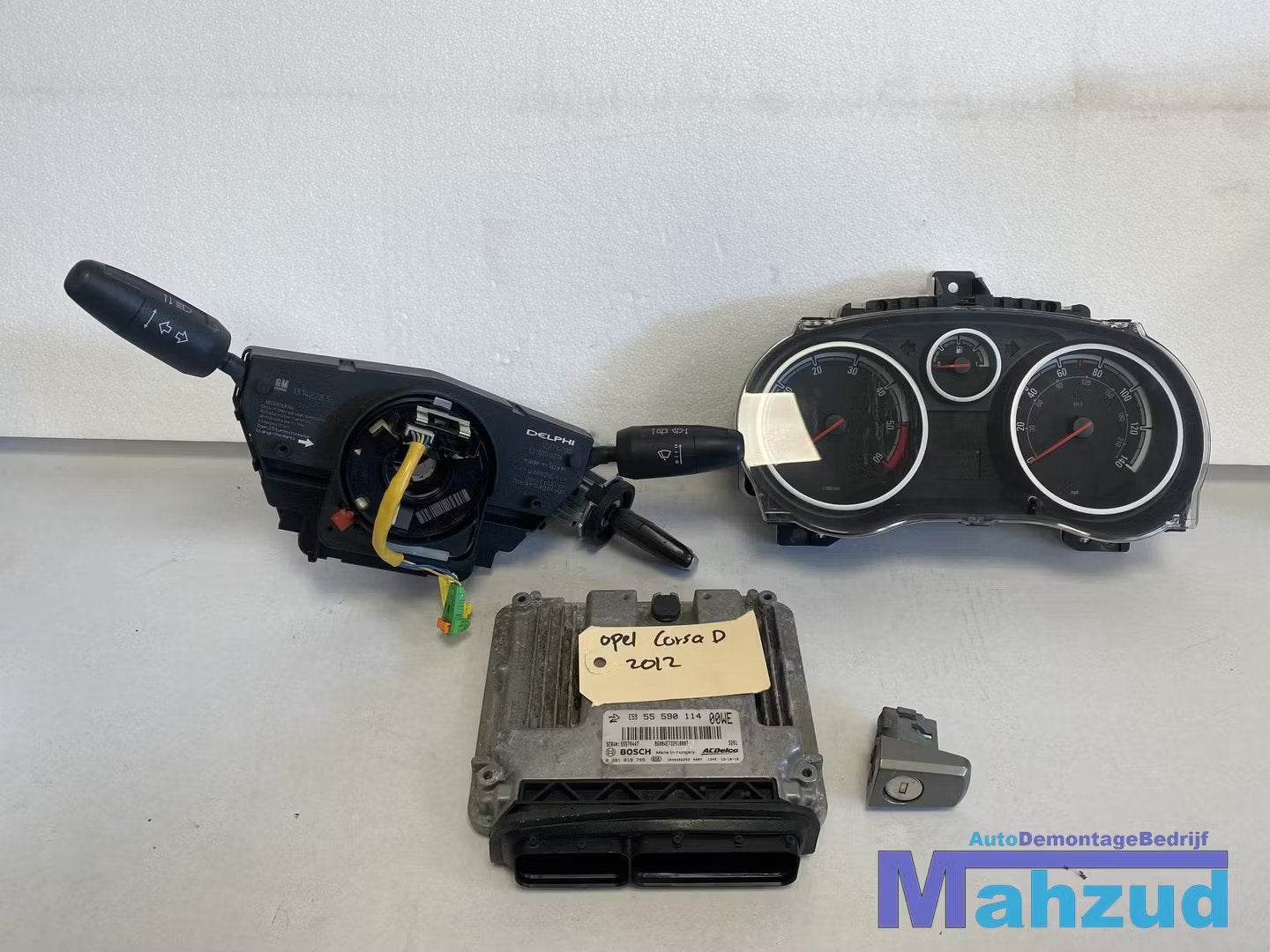 OPEL CORSA D Contactslot set met ecu, Opel Automobile GmbH, Opel, Bahnhofsplatz 1
65423  Russelsheim am Main, DE, Kontakt@opel-infoservice.de
