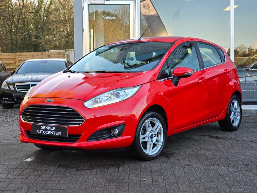 Ford fiesta 1.0 benzine Titanium / GARANTIE, Auto's, Parkeersensor, Bedrijf, Handgeschakeld, Te koop