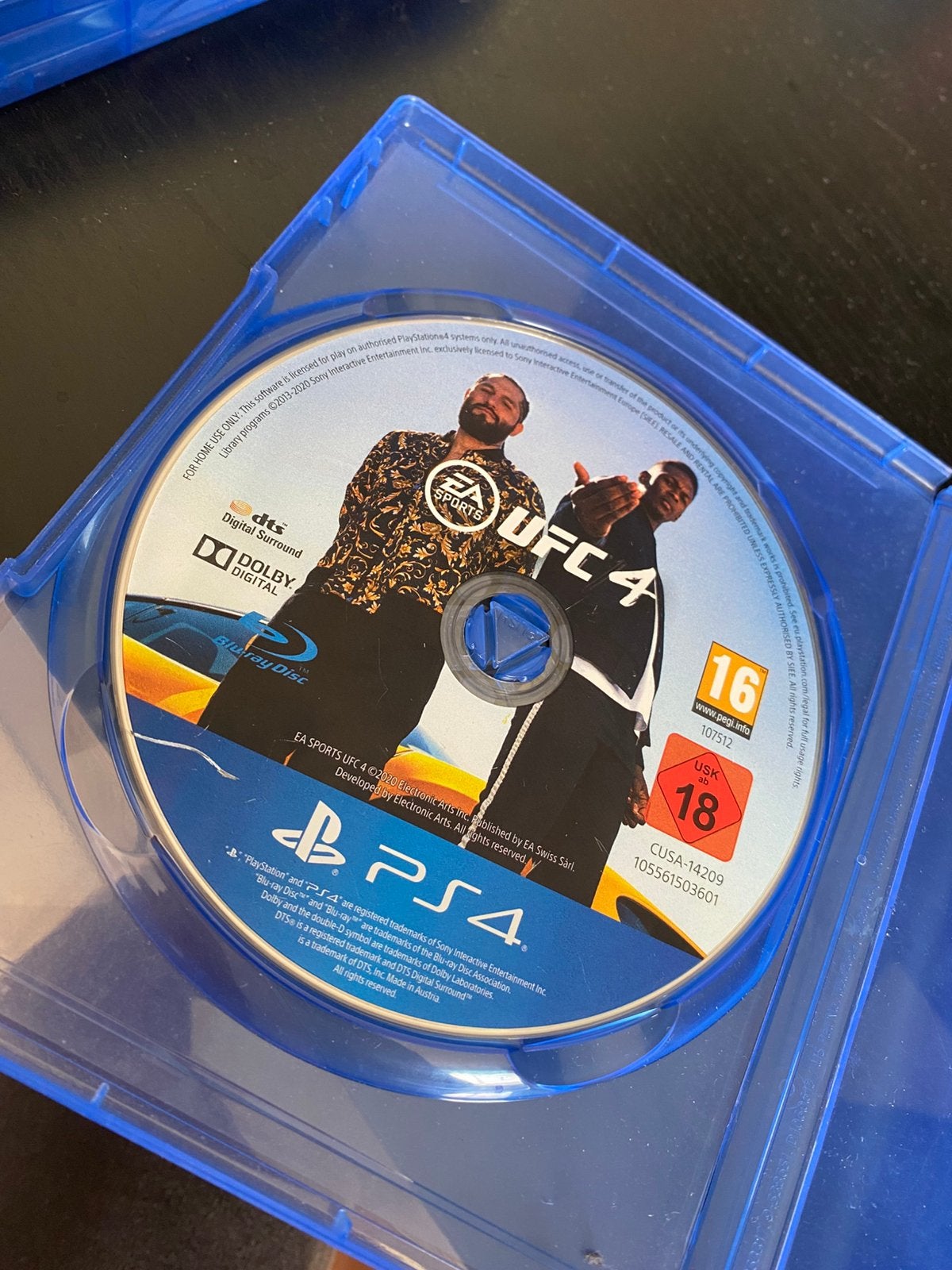 UFC 4, Ophalen, Zo goed als nieuw