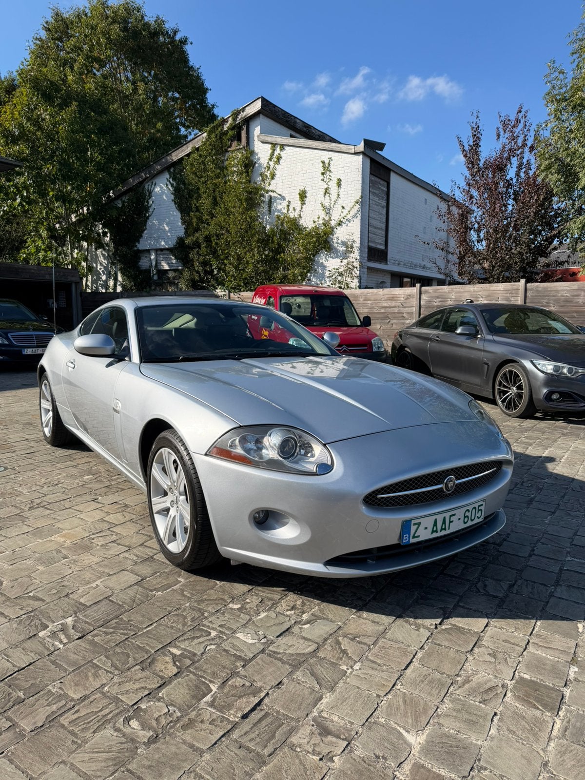 Jaguar xk coupé v8 4.2 benzine al gekeurd vv Btw aftrekbaar, 4 zetels, Leder, Bedrijf, https://public.car-pass.be/vhr/90f3c20b-cbcc-42d7-afcd-14a3ed7d51df