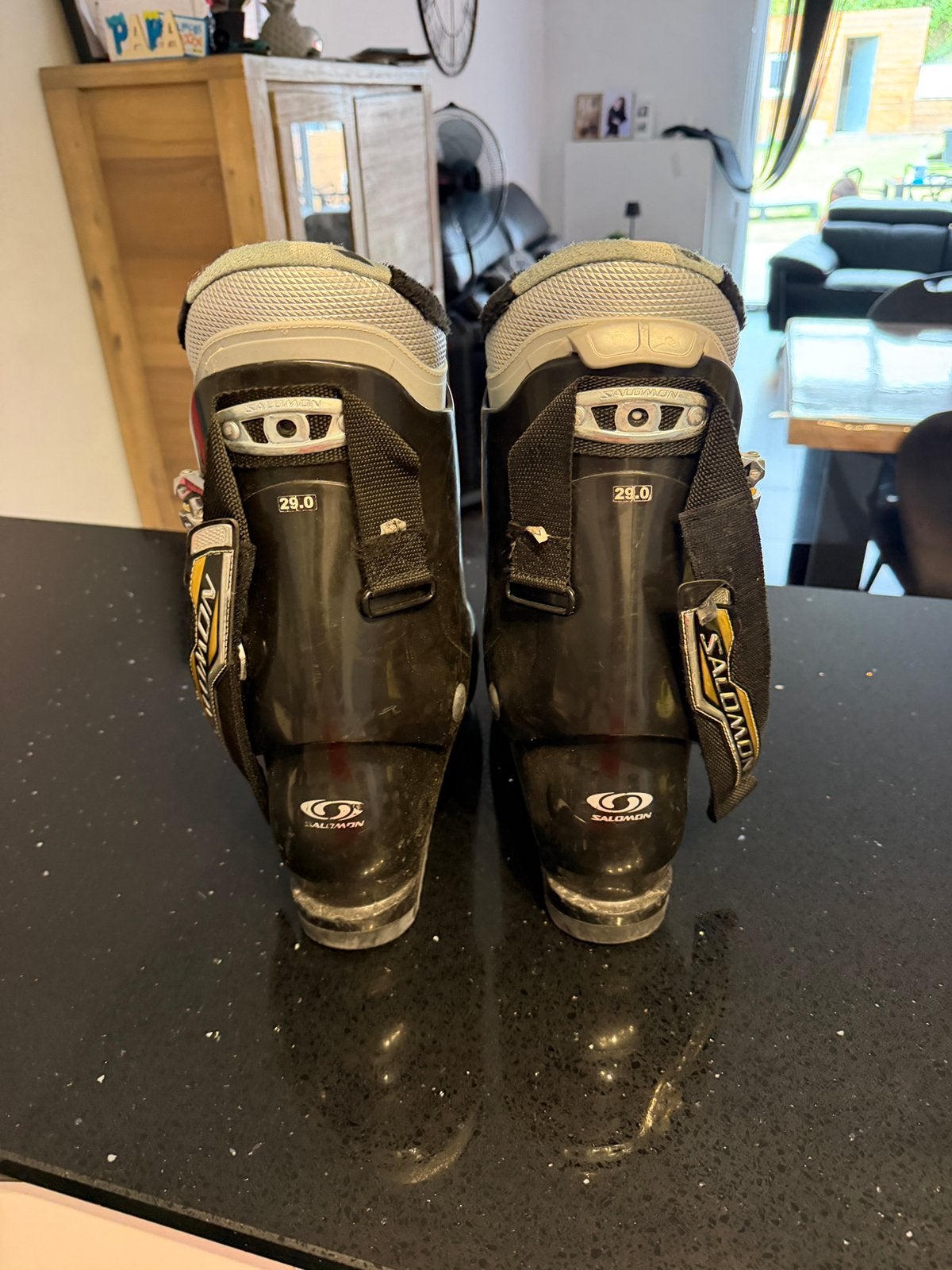 Bottes de ski salomon 44.5, Sports & Fitness, Enlèvement, Utilisé, Ski, Salomon