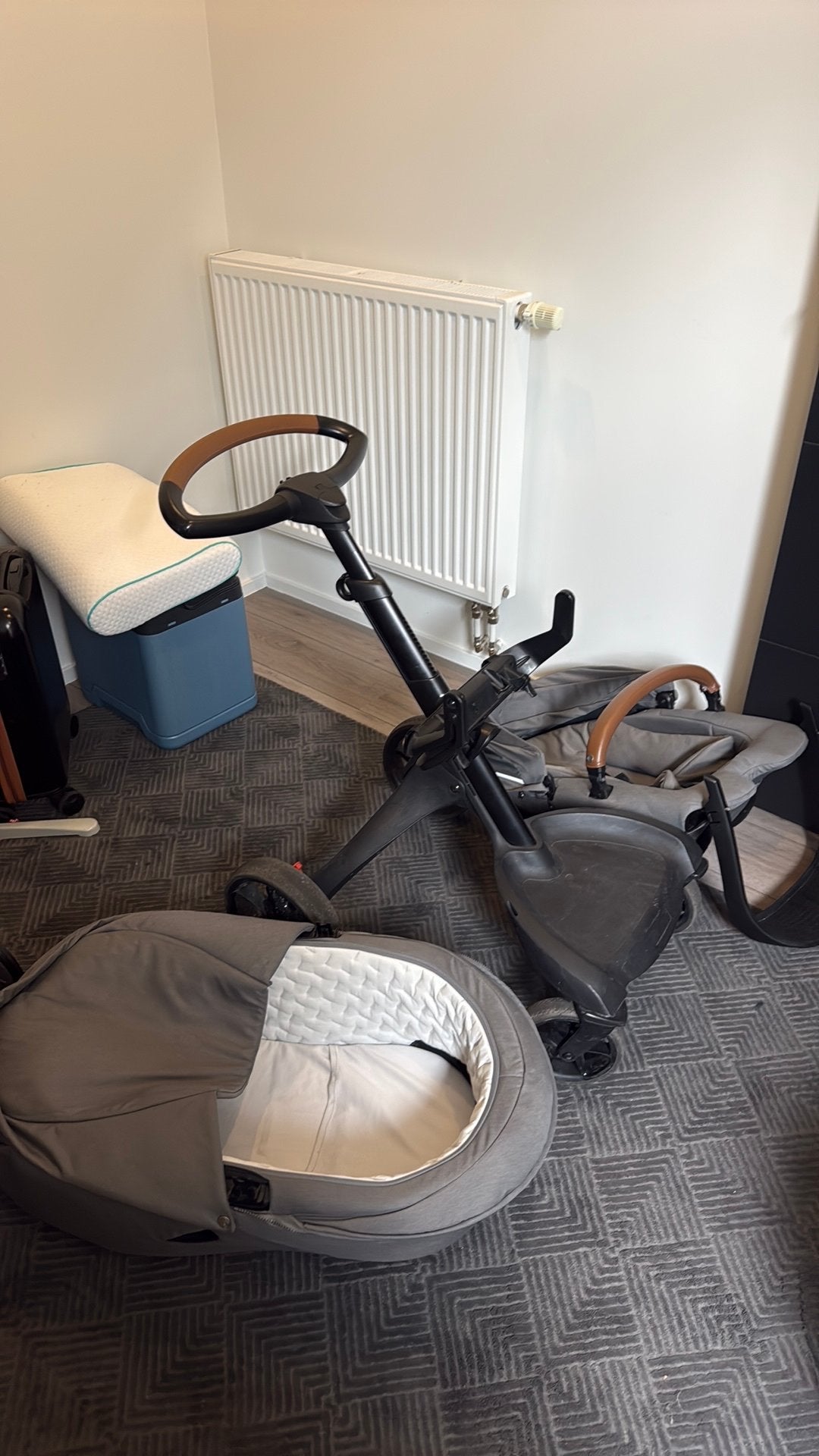 Stokke kinderwagen volledig set 3 in 1, Kinderen en Baby's, Ophalen, Zo goed als nieuw, Kinderwagen