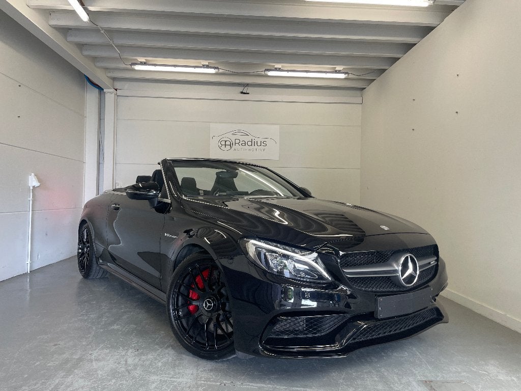 Mercedes-Benz - C63AMG - V8, Autos, Mercedes-Benz, Cuir, Achat, 375 kW, Entreprise
