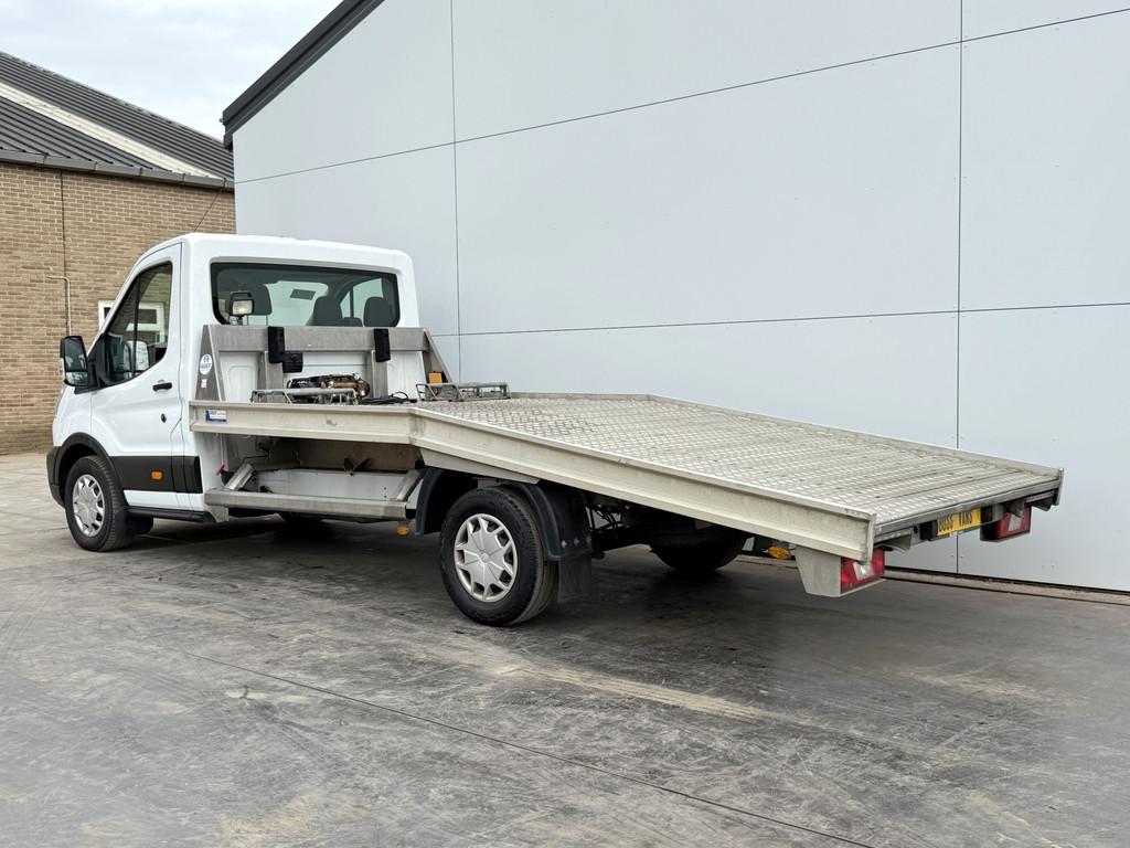 Ford Transit 350 2.0 TDCI 130PK Autotransporter Ambulance Ab, Auto's, Achterwielaandrijving, 4 cilinders, Wit, Bedrijf
