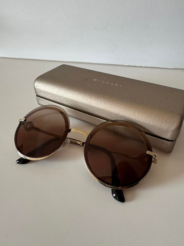 Zonnebril bvlgari, Ophalen of Verzenden, Zo goed als nieuw, Bruin, Zonnebril