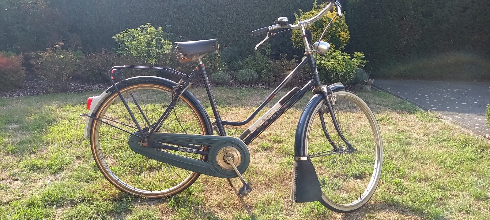 Damesfiets ideaal als kotfiets, alles werkt ook het slot., Fietsen en Brommers, Fietsen | Dames | Omafietsen, Ophalen, Gebruikt