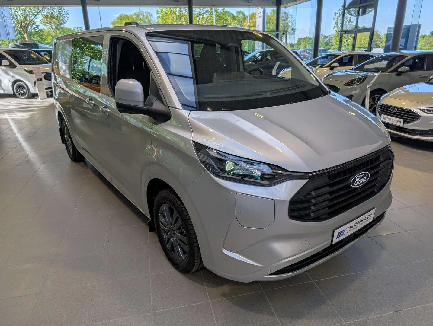 Ford Transit Custom DC 6pl Limited 320L L2 2.5i 232pk/171kW, Auto's, Automaat, 4 deurs, Stof, Gebruikt