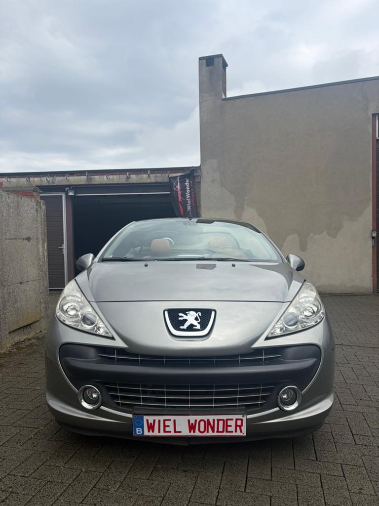 Peugeot 207, Essence, Autos, Peugeot, Entreprise, ABS, Airbags, Air conditionné, Alarme, Climatisation automatique, Feux de virage