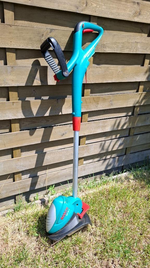 Bosch ART 26 LI grastrimmer, Tuin en Terras, Accu, Ophalen of Verzenden, Zo goed als nieuw, 10 tot 30 cm