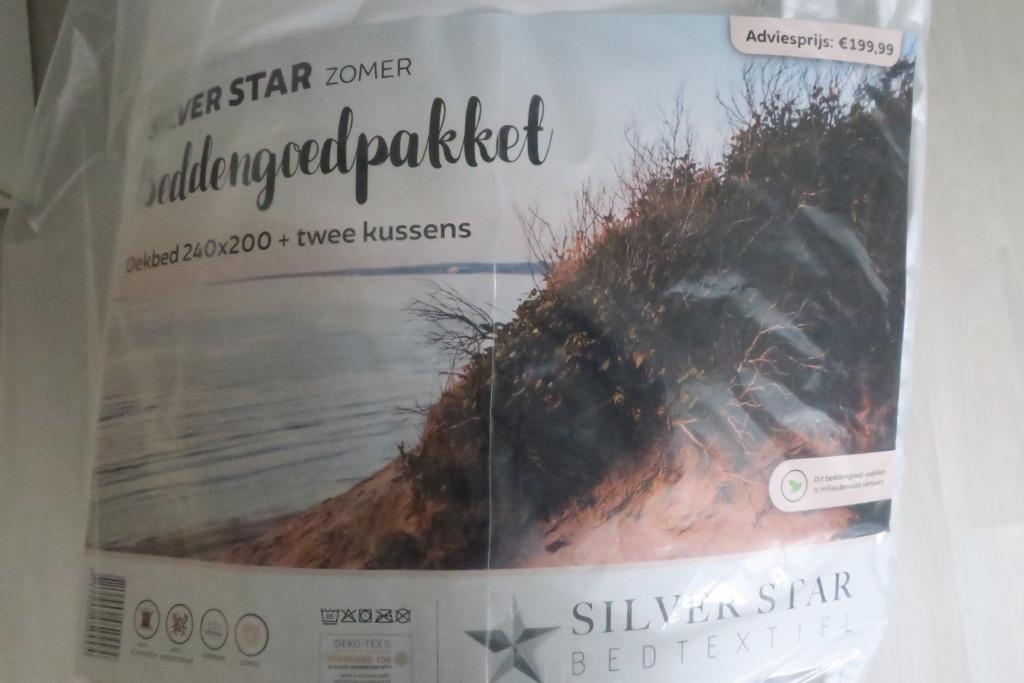 Silverstar zomer dekbed (240X200) en 2 hoofdkussens, Ophalen, Nieuw, Deken of Dekbed